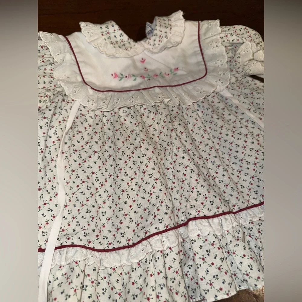 Nanas Pet By JcPenny Vintage Baby Ditsy Dress with Bib Size 18m